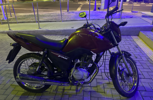 moto com restrição de roubo