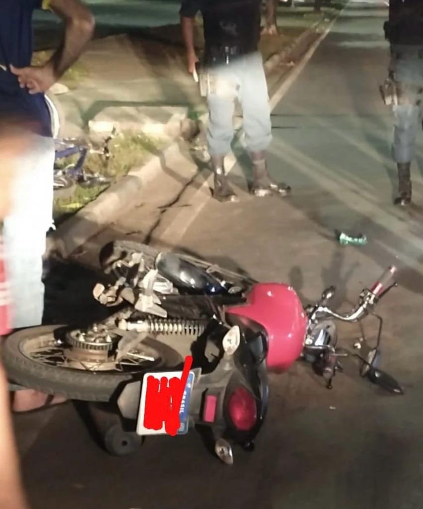 Acidente ente moto e bicicleta deixa 2 feridos em Boa Vista