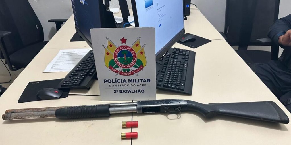 Polícia apreende três armas de fogo e drogas em Rio Branco