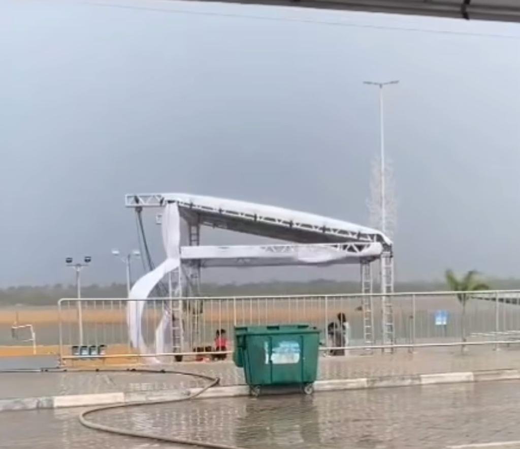 Forte Chuva derrua parte de decoração natalina em Boa Vista 