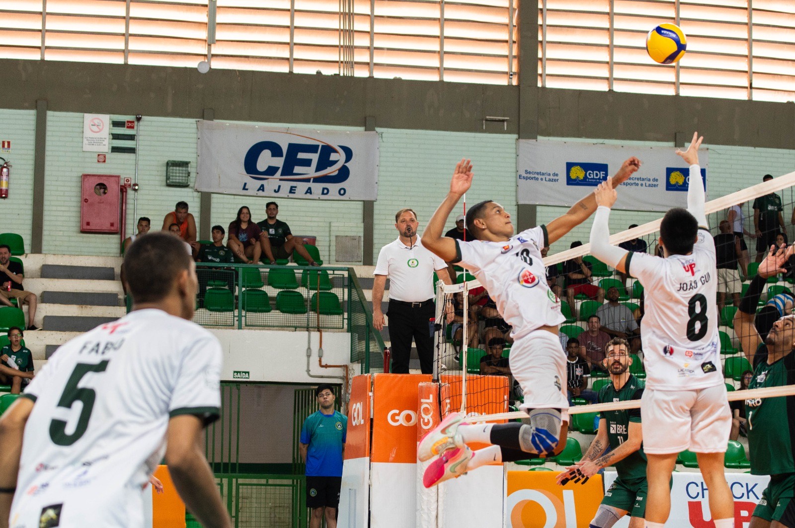 Manaus Vôlei joga no próximo sábado no ginásio Ninimberg Guerra - Foto: Reprodução/ Rogério Guerreiro / FME