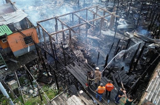 Causas do incêndio são apuradas pelas autoridades - Foto: Tiago Corrêa/UGPE