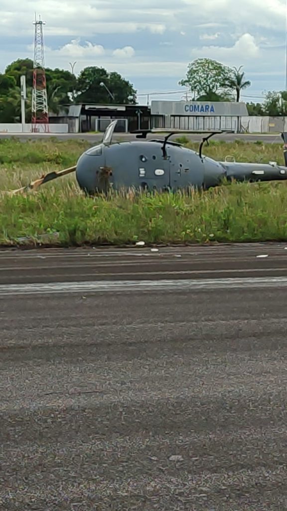 Helicóptero da Marinha sofre acidente perto de aeroporto em Manaus