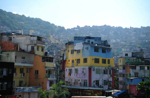 IBGE volta a usar os termos 'favela e comunidades urbanas' em censos
