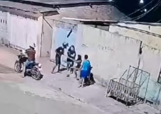 Falta de segurança: homens assaltam família na frente de casa em Boa Vista