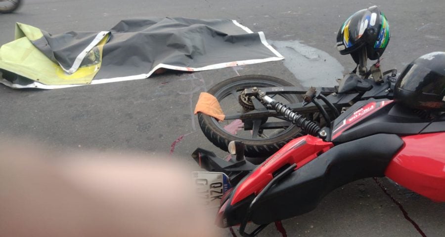 Acidente de moto na Estrada do Tarumã deixou um morto - Foto: Reprodução/WhatsApp