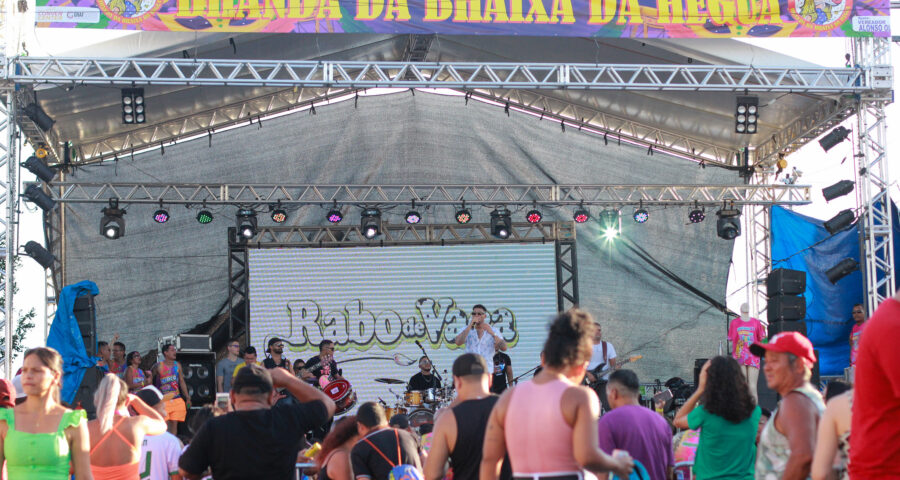 Blocos de Carnaval em vias públicas devem ser gratuitos - Foto: Divulgação/Semcom