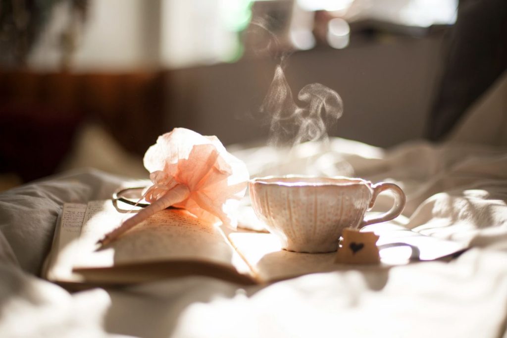 beneficios do chá de alecrim