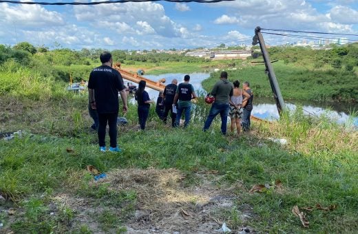 Corpo de homem desaparecido foi encontrado por moradores da Glória - Foto: Dionisson Garcia/TV Norte Amazonas
