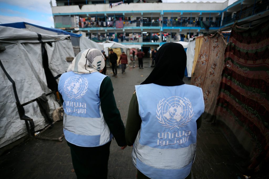 Agência da ONU atende palestinos - Foto: Reprodução/X @UNRWA