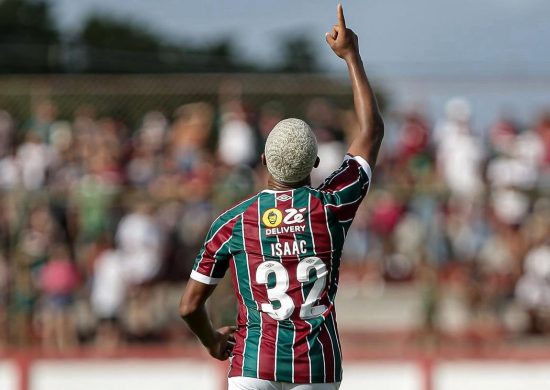 Isaac marcou um dos gols do Fluminense diante do Bangu - Foto: Lucas Merçon / FFC