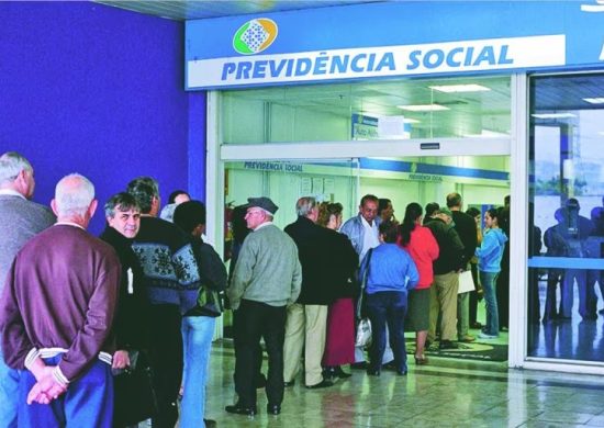 Aposentados e pensionistas do Inss já podem fazer a prova de vida anual