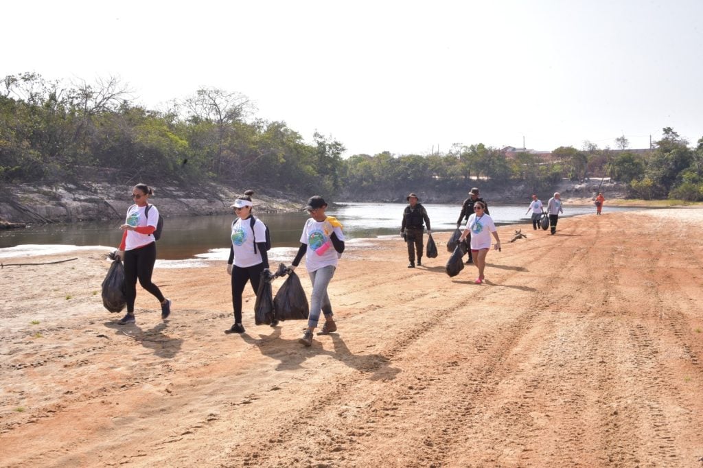 Mais de 300 kg de lixos são recolhidos em praias de Boa Vista – RR