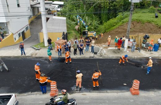 Cratera em Manaus obra na Constantino Nery concluída