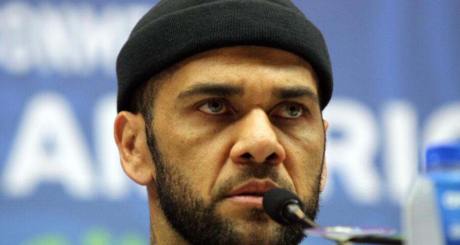 Daniel Alves foi condenado a quatro anos e seis meses de prisão, nesta quinta-feira, 22 de fevereiro de 2024, por agressão sexual a uma mulher de 23 anos em Barcelona, na Espanha, em 2022 - Foto: Alex Silva/Estadão Conteúdo