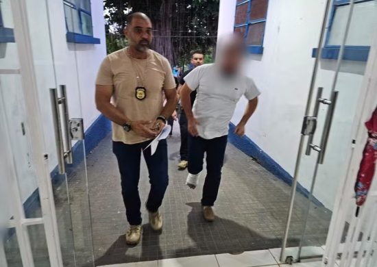 Professor foi preso ao se apresentar na Delegacia de Xapuri, interior do Acre — Foto: Arquivo pessoal