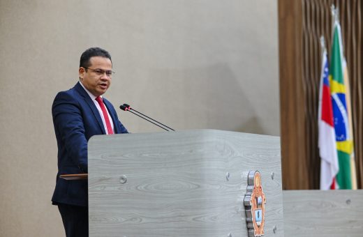 Eduardo Alfaia é o novo líder da prefeitura na CMM