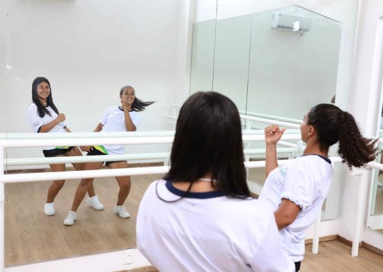 Escola do Teatro Bolshoi abre seletiva para estudantes do Amazonas