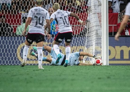 Léo Jardim pega pênalti de Gabigol, e partida termina empate - Foto: Reprodução/Instagram @vascodagama