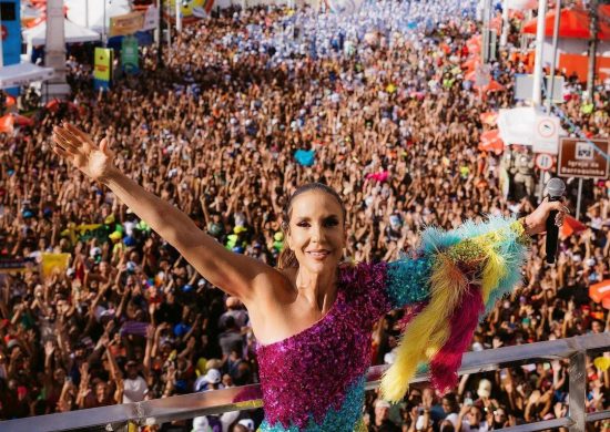 Ivete Sangalo durante carnaval em Salvador - Foto: Reprodução/Instagram @ivetesangalo