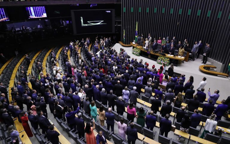 Impeachment retaliação do governo pode afetar 11 deputados do Norte