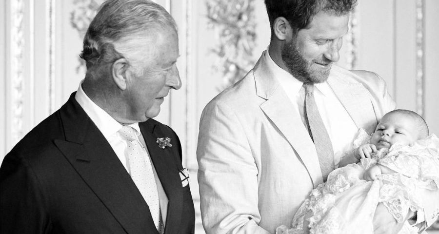 Príncipe Harry visitará Charles após diagnóstico de câncer pai