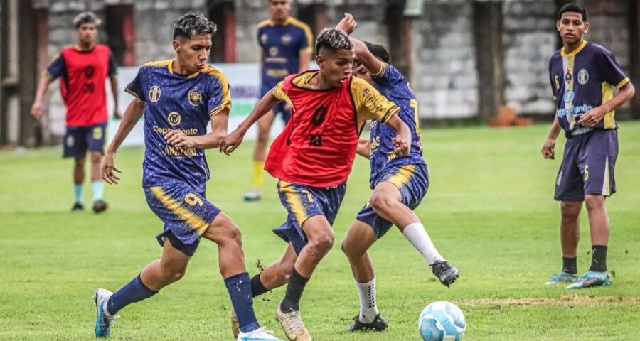 Amazonas FC irá enfrentar o Sant German (RO) - Foto: João Normando