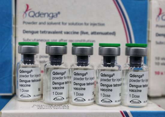 Três municípios do AM recebem vacinas contra dengue; veja quais