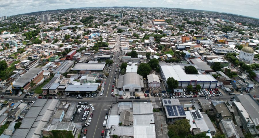 Previsão do tempo: Vista aérea do bairro Praça 14 em Manaus-Foto: Gildo Smith/Semacc