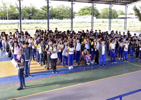 Seguranças nas escolas Ano letivo em Roraima terá mais de 200 dias de aula em 2024