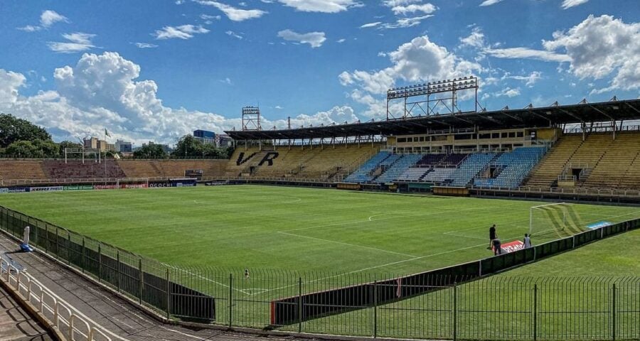 Volta Redonda e Botafogo se enfrentam no Raulino de Oliveira - Foto: Reprodução/Instagram @voltacofc