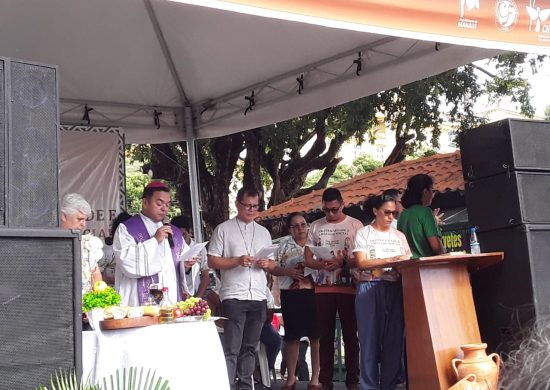 Arquidiocese de Manaus faz abertura da Campanha da Fraternidade no Largo São Sebastião