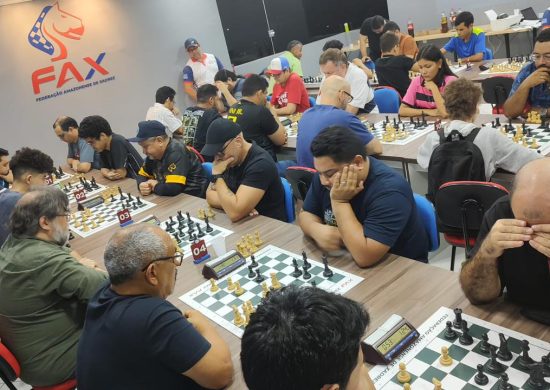 Mestre Nacional Eduardo Mesquita vence o Primeiro Memorial Blitz Alexandre Gonçalves de xadrez - Foto: Divulgação