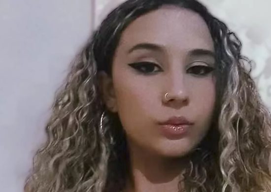 Livia tinha 19 anos e sofreu quatro paradas cardíacas