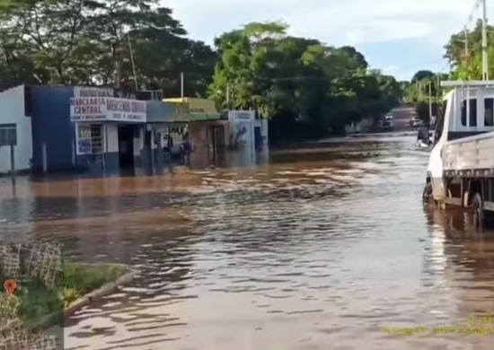 Gurupi emite alerta após chuvas intensas e transbordo do Córrego Pouso do Meio