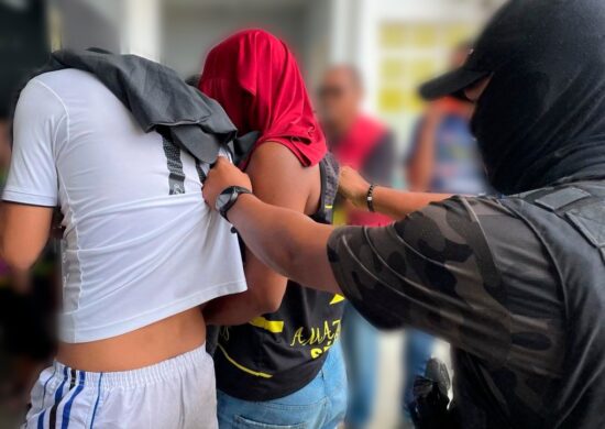 Homens são presos em Manaus - Foto: Divulgação/ Erlon Rodrigues/PC-AM
