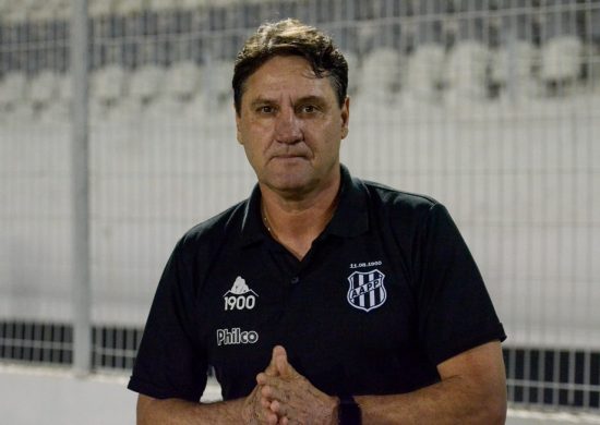 João Brigatti é oficalizado como técnico principal do Ponte Preta - Foto: Reprodução/X @BrasileiroFRA