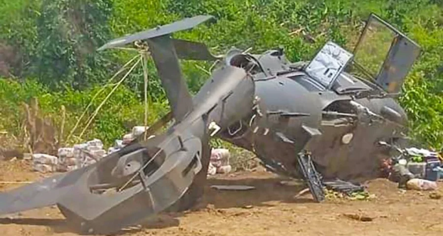 Helicóptero do Exército com cinco pessoas cai em Roraima
