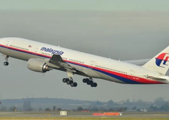Avião da Malaysia Airlines despareceu sem deixar rastros