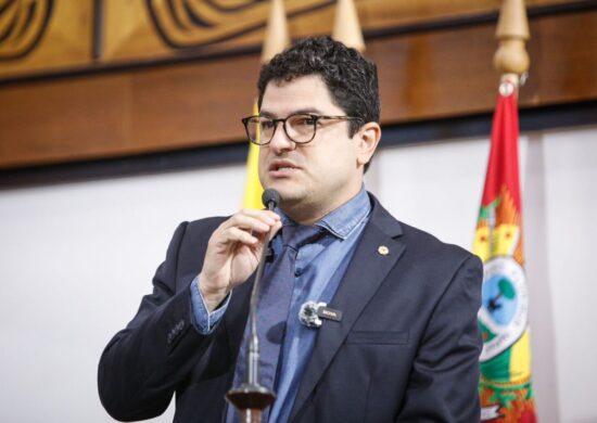 Deputado estadual Eduardo Ribeiro é vice-líder na Aleac - Foto: Sérgio Vale