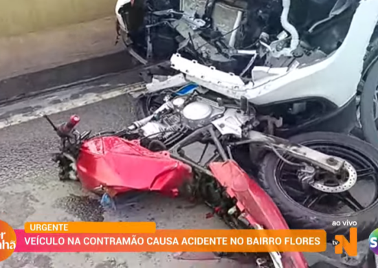 Acidente deixou um motociclista morto e sua companheira ferida - Foto: Reprodução/TV Norte Amazonas