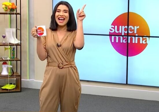 Apresentadora do Programa Super Manhã, Bárbara Mitoso