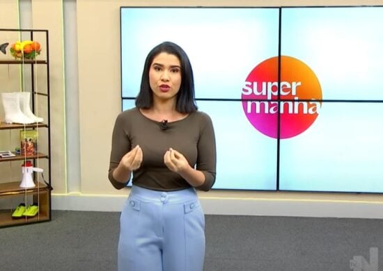 Apresentadora do Programa Super Manhã, Bárbara Mitoso