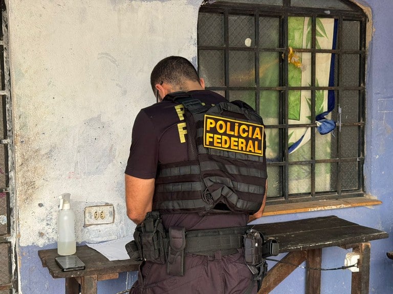 Tráfico de drogas em Roraima Grupo que vende drogas para dependentes é alvo de operação da PF em RR