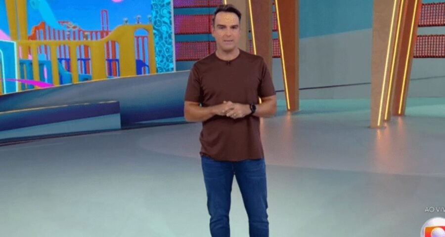 BBB 24 é apresentado por Tadeu Schmidt. Imagem: Reprodução/TV Globo