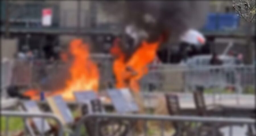 Homem ateou fogo no próprio corpo - Foto: Reprodução/Redes Sociais