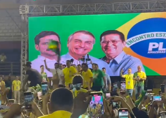 Bolsonaro foi recebido com gritos pelos apoiadores - Foto: Reprodução/Vídeo/Ed Salles/Portal Norte