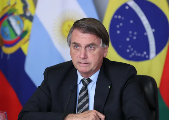 Bolsonaro afirma que manter o veto é questão de sobrevivência - Foto: Marcos Corrêa/PR