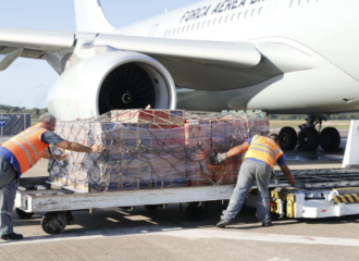 A ajuda humanitária foi encaminhada em um avião da Força Aérea Brasileira (FAB) - Foto: Divulgação/Secom