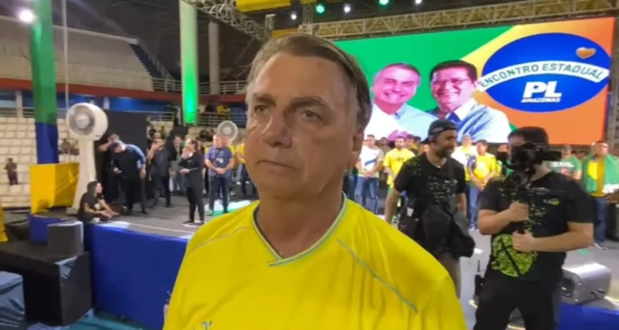 Bolsonaro voltou a ser internado no Hospital Santa Júlia, em Manaus